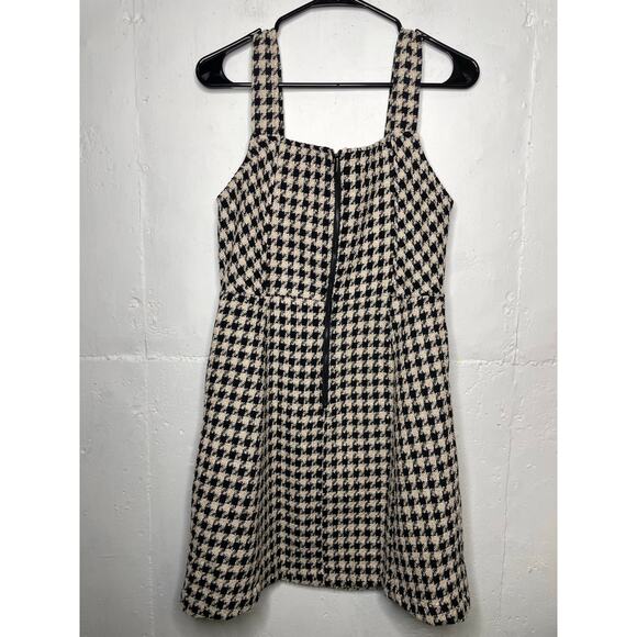 NEW Boutique Brand KORI Houndstooth Mini Dress Size Medium Sleeveless - Picture 8 of 9